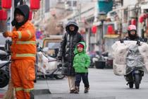 中国２６年は成長減速容認か