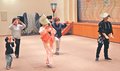 おわら踊り通年披露　八尾でステージ始まる