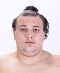 大関安青錦が誕生、ウクライナ初