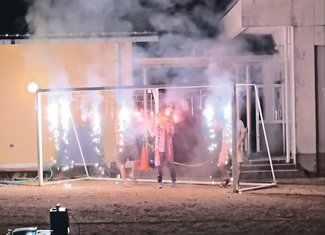 ＜遠近両用ふるさと＞１０　放送作家・中野俊成<br />他に類を見ない企画を