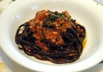 イカスミスパゲティ