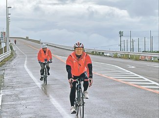 富山マラソン、陸連公認へコース検定　自転車で距離計測