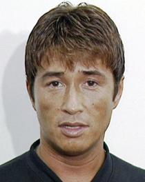 羽賀研二容疑者を逮捕、沖縄