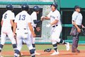 富山商、集中打で逆転　秋季県高校野球