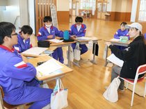 農業の工夫や苦労学ぶ　入善・飯野小６年生、地元生産者招き学習会