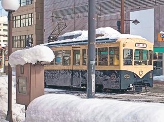ｆｉｌライフ＜学生のまちなか生活＞<br />１年振り返る　心震えた路面電車