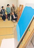 加賀谷さんの世界に触れて　アートハウスおやべで５月末から遺作展、平面・半立体３０点