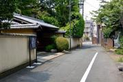 鎌倉街道上つ道とされる道=東京都東村山市