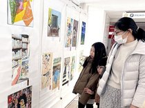 習字に図画、新年の意欲作伸び伸び　富山大和で小学生コンクール入賞・入選作展示