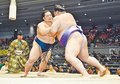 朝乃山 押し出し４連勝　たこ焼き・ホワイトチョコでゲン担ぎ