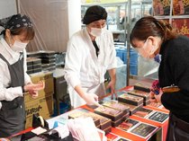 家でも旅の味わい　富山大和で「全国有名駅弁とうまいもの大会」、２２日まで