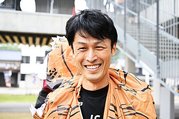 成獣の部で優賞した「ミシマサウルス」こと三島耕志郎さん