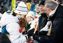 亡き母へ丸山「メダル取ったよ」