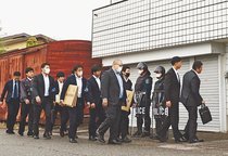 富山の暴力団組長ら逮捕、犯罪収益収受疑い　別の３人も資金隠匿容疑で再逮捕