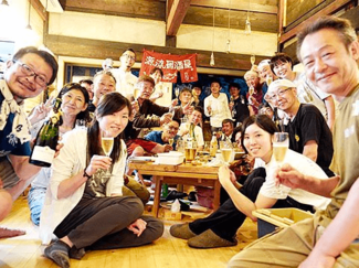 源流居酒屋（１０）開店から１年<br />来客次々 毎日にぎやか