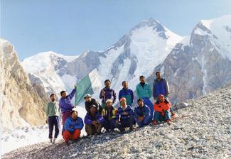 あすは山の日／ガッシャーブルムＩ峰登頂３０年（上）クライマー・佐伯成司の記憶<br />垂直の世界にのめり込む