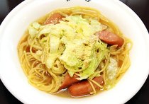春キャベツとソーセージのスパゲティ