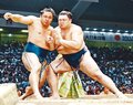 朝乃山、石浦押し出し勝ち越し　名古屋場所９日目