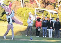 西森・山田・吉田・白川４強　呉羽ＣＣで県マッチプレーゴルフ開幕