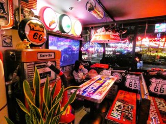 まるで映画やドラマの世界！　ワクワク楽しいアメリカンダイナー「GB’s CAFE」