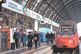 ＜チャオ　イタリアから本紙記者＞<br />空港・駅は五輪ムード一色　ミラノ五輪