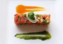 サーモンと野菜のタルタル