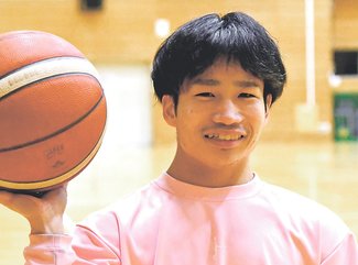 カラフル<br />県車椅子バスケットボールクラブ選手・小山大斗さん