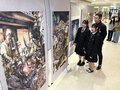 美術通し深まる交流　氷見高と台湾・鼓山高級中学、市内ＳＣで合同展開幕