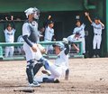 新湊、打ち合い制す　秋季県高校野球第５日
