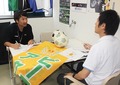 不要のサッカーボール、途上国へ　カターレと太陽スポーツ