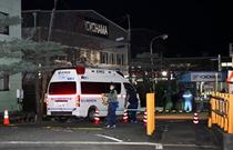 サバイバルナイフで襲撃か