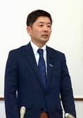 首相長男、出馬見送り表明