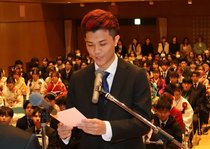 目標へ努力重ねる　富山市八尾地域「はたちの集い」