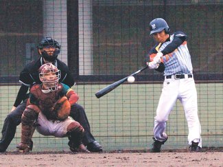 マリンズとＧｌａｎｚ決勝へ　朝間野球滑川市大会開幕