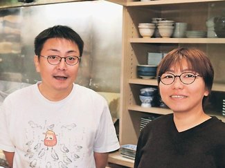 てくてく風土記<br />上市町中心部（４）居酒屋「碓井笑店」／京都から移住、準備着々