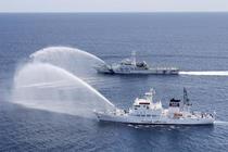 中国漁船を拿捕、船長逮捕