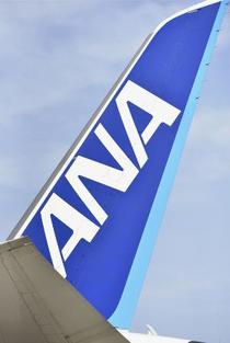 全日空機、米で尾部接触