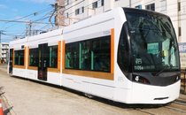 サントラムの新車両、富山平野照らす太陽と稲穂をイメージ　富山地鉄、市内電車で１４日から運行