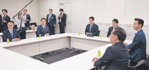 給付金・ガソリン補助議論　自民・公明・国民が初の政策協議