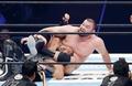 ウルフがプロレス初戦勝利