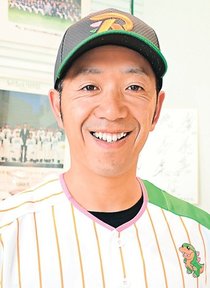 けさの人<br />社会人野球・ロキテクノ富山の監督に就任した伊東大輔（いとう・だいすけ）さん