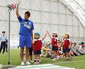 カターレ選手と交通ルール学ぶ　富山の園児と高齢者