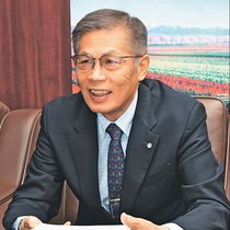 ＜展望２０２５　市町村長に聞く＞<br />笹原靖直朝日町長　先進の取り組み加速