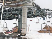 リフト緊急停止で乗客６０人救助、児童らけがなし　立山山麓スキー場らいちょうバレーエリア