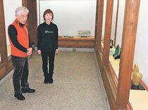 小杉焼の秀作２２点紹介　射水で陶芸家・池上さん作品展