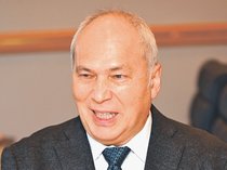 モーリー・ロバートソンさん死去、６３歳　高岡高出身、国際ジャーナリスト