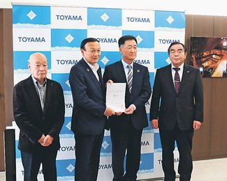 ２７年４月、統合申し入れ　検討協、富山の老田・古沢・池多小