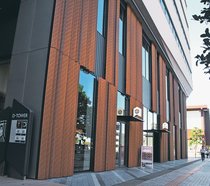 11月改装オープン、「富山北口横丁」に 駅北Dタワーのぐるなびフードホール