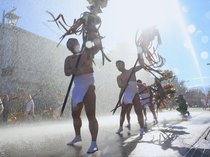 県内各地で消防出初め式　入善では伝統の裸放水披露