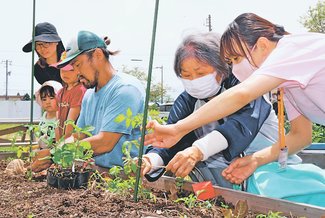 ＜未来へつなＧＯ！＞光ケ丘病院 オープンファーム（高岡市）<br />農作業通じリハビリ